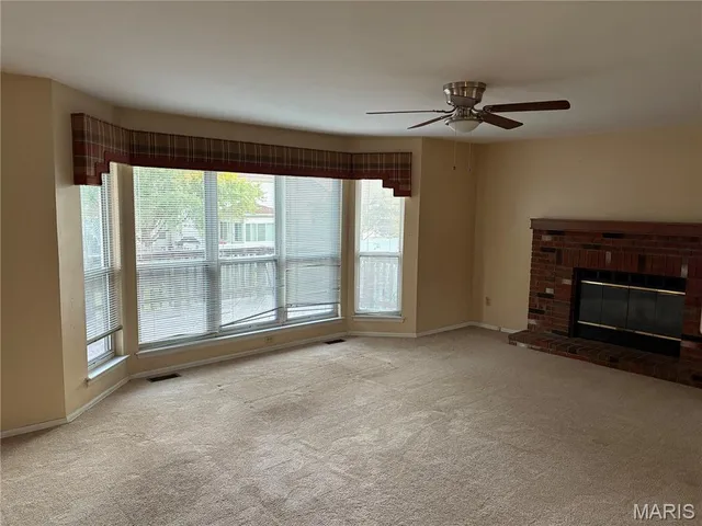 $329,900 | 2433 Lavinia Court, Florissant, MO 63033