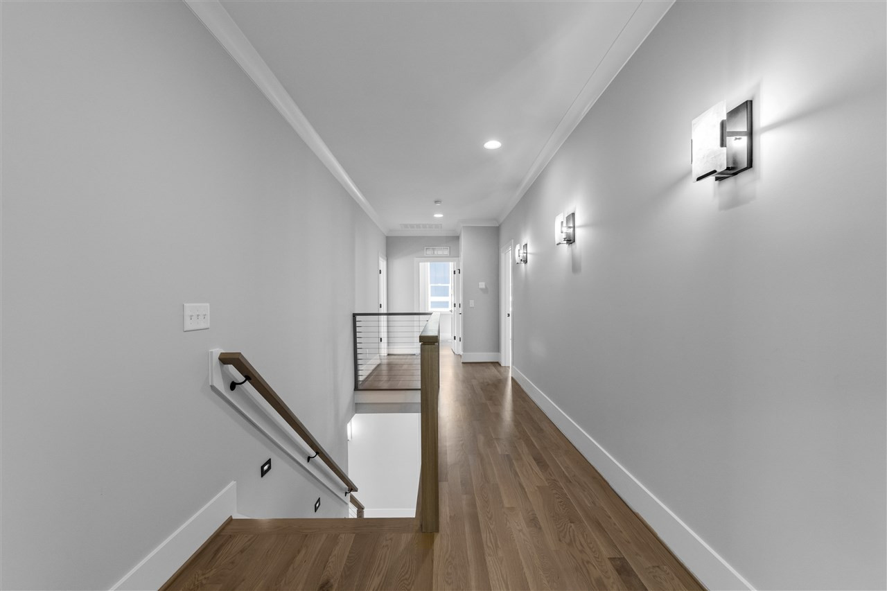 100 West Whitaker Mill Road Raleigh, NC 27608 - Photo 18 of 28 Photo 18