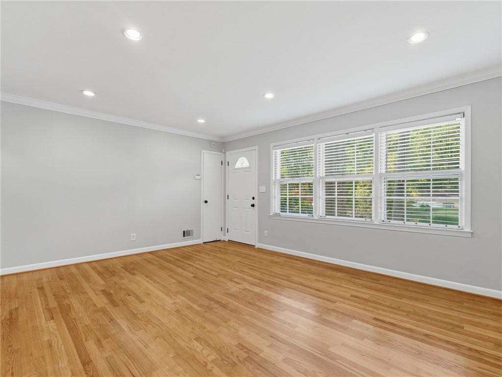 1111 North Valley Drive Decatur, GA 30033 - Photo 14 of 36