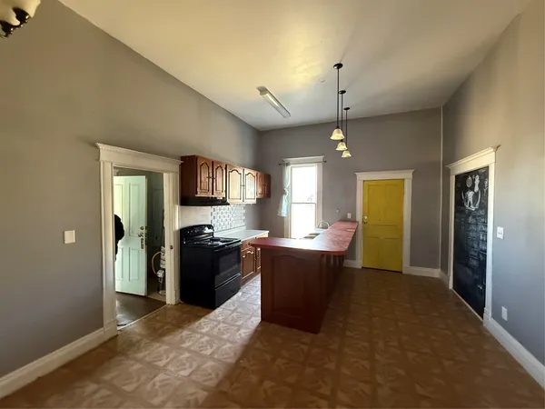 $194,000 | 246 West Clark Street, Bartlett, TX 76511