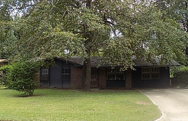705 South Range Street Dothan, AL 36301 - Photo 1 of 1 Main View