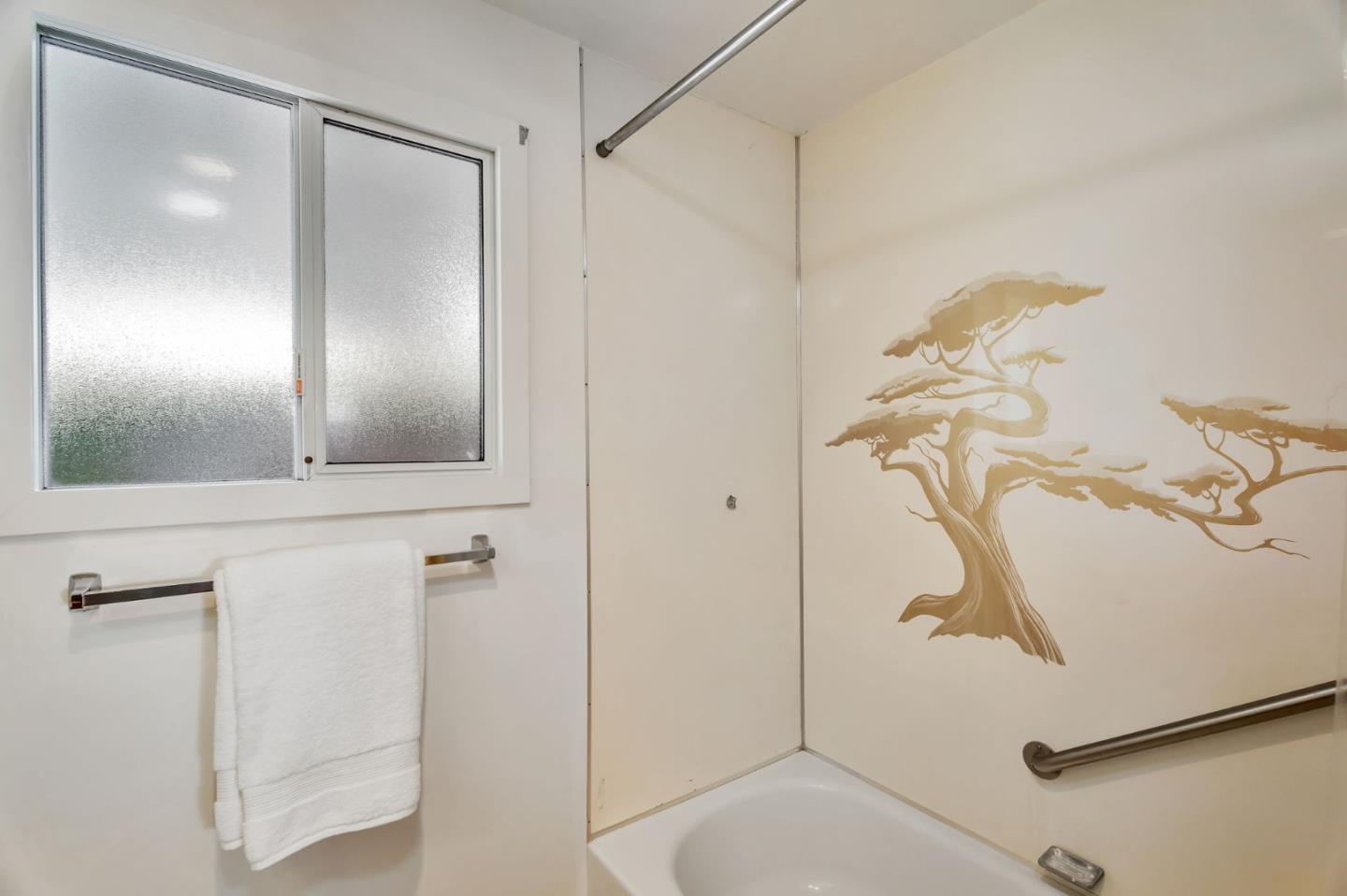 225 Mt Hermon Road, Unit 81 Scotts Valley, CA 95066 - Photo 26 of 38 a bathroom with a shower and a mirror