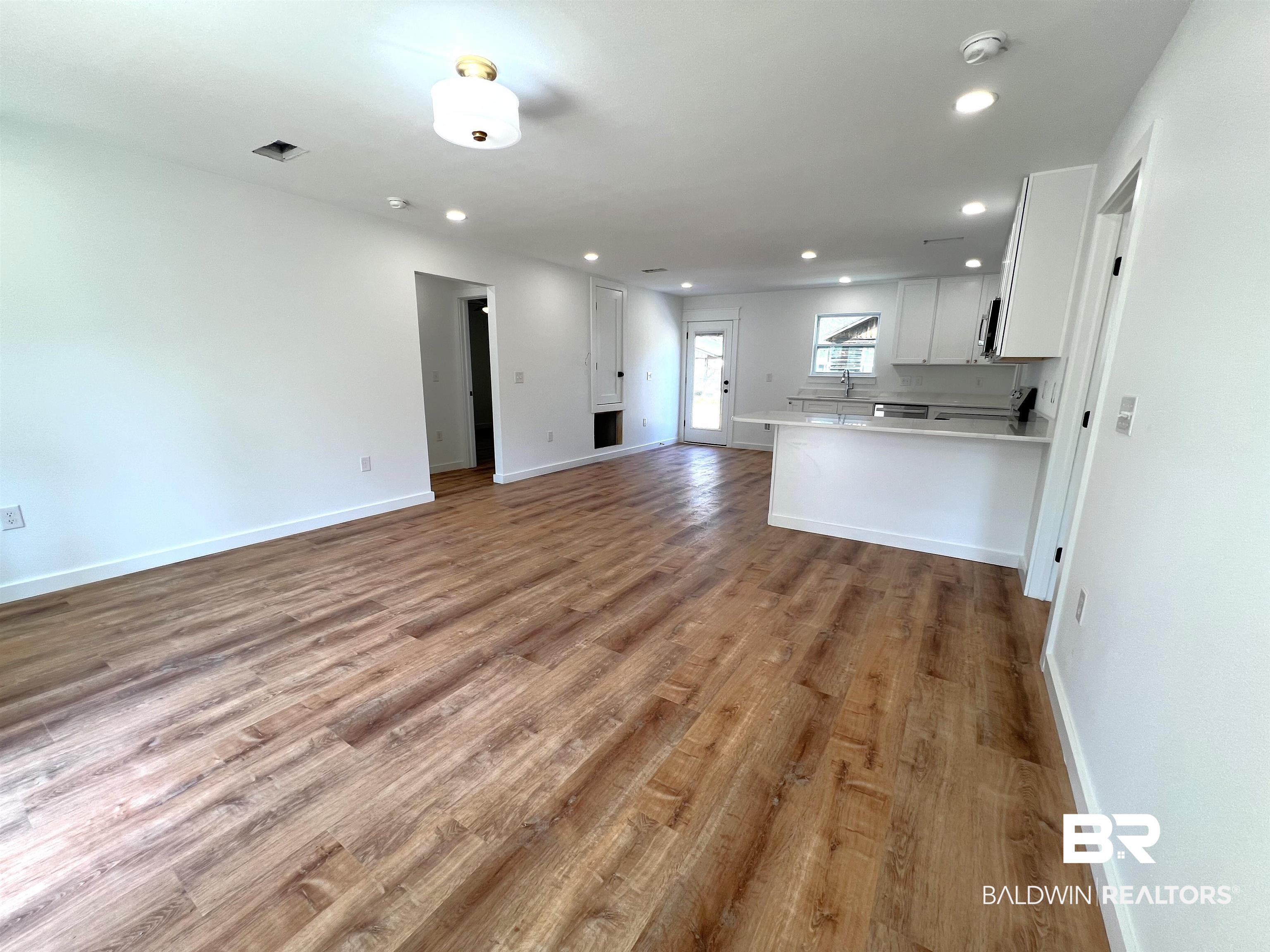 102 Earl Street Brewton, AL 36426 - Photo 8 of 27 Open Concept Living