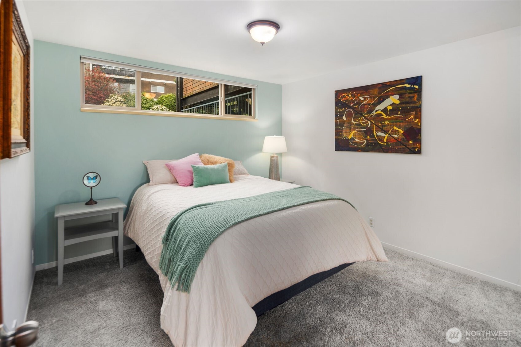 3200 West Commodore Way, Unit 210 Seattle, WA 98199 - Photo 16 of 27 Gallery Image 16