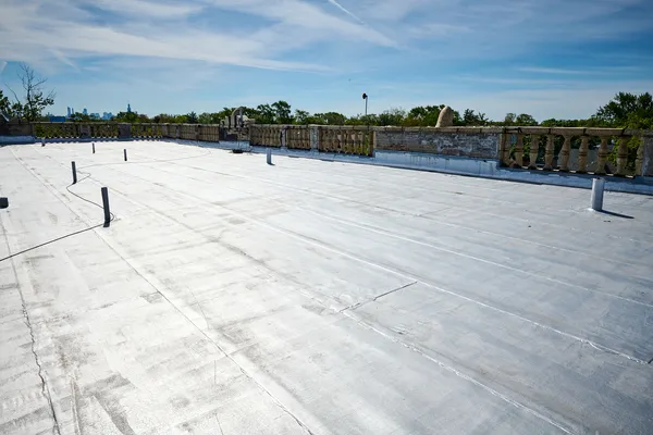 $1,690,000 | 5636-48 West Division Street, Chicago, IL 60651