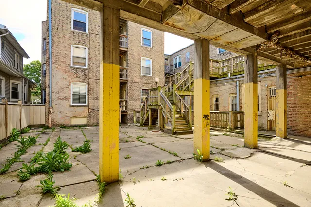 $2,249,500 | 5636-48 West Division Street, Chicago, IL 60651