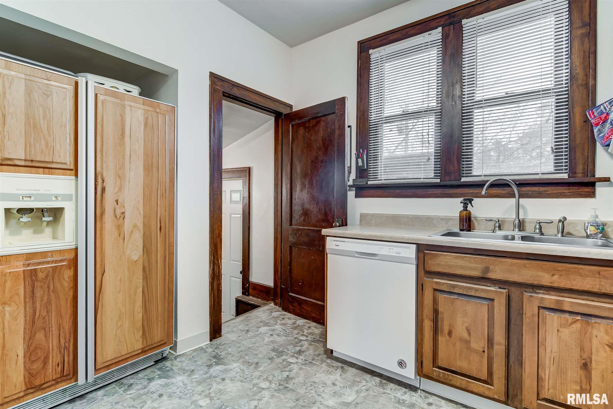 1808 South Spring Street Springfield, IL 62704 - Photo 11 of 30