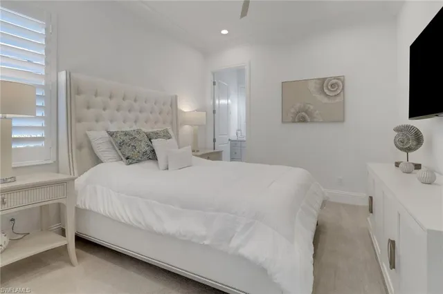 $2,285,000 | 14370 Laguna Springs Lane, Naples, FL 34114