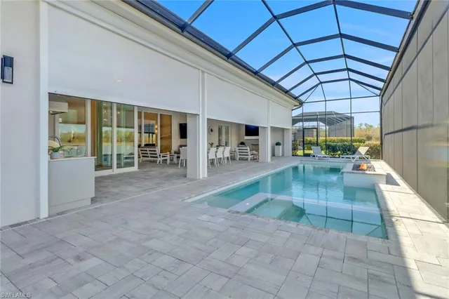 $2,285,000 | 14370 Laguna Springs Lane, Naples, FL 34114