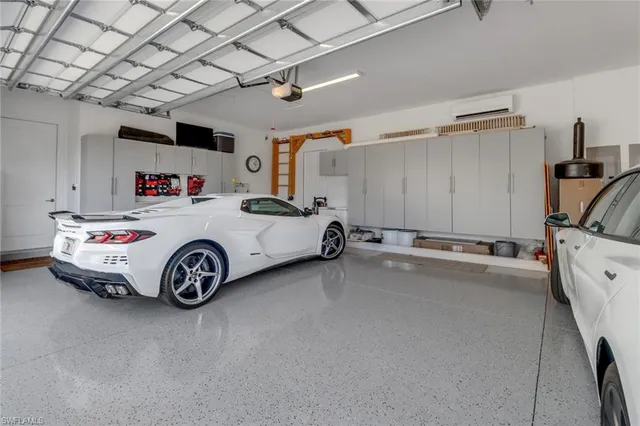 $2,285,000 | 14370 Laguna Springs Lane, Naples, FL 34114