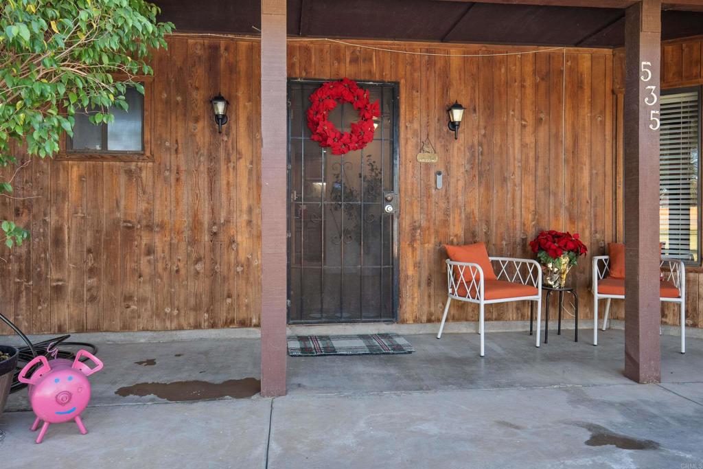 535 West Murphy Road Imperial, CA 92251 - Photo 2 of 40