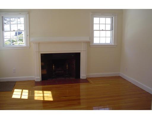 33 Clifton Road Milton, MA 02186 - Photo 4 of 15 Gallery Image 4
