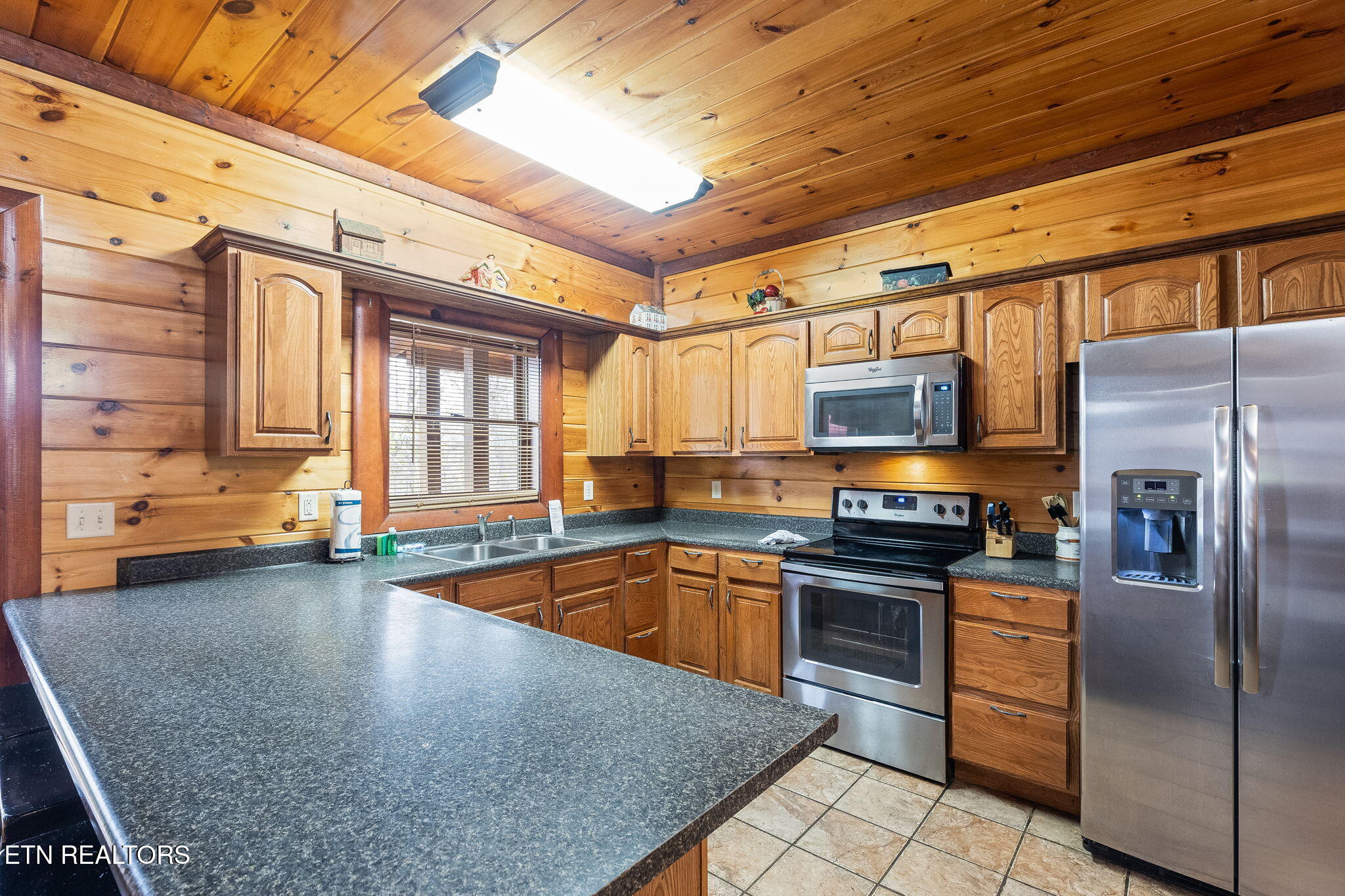 220 Amet Way Cosby, TN 37722 - Photo 13 of 29 20-web-or-mls-220-amet-way