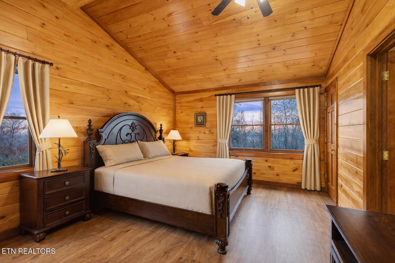 220 Amet Way Cosby, TN 37722 - Photo 16 of 29 Bedroom staged for 220 Amet Way for sale
