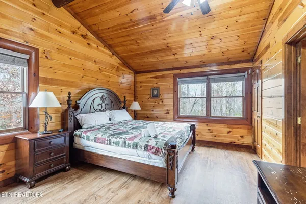 $925,000 | 220 Amet Way, Cosby, TN 37722