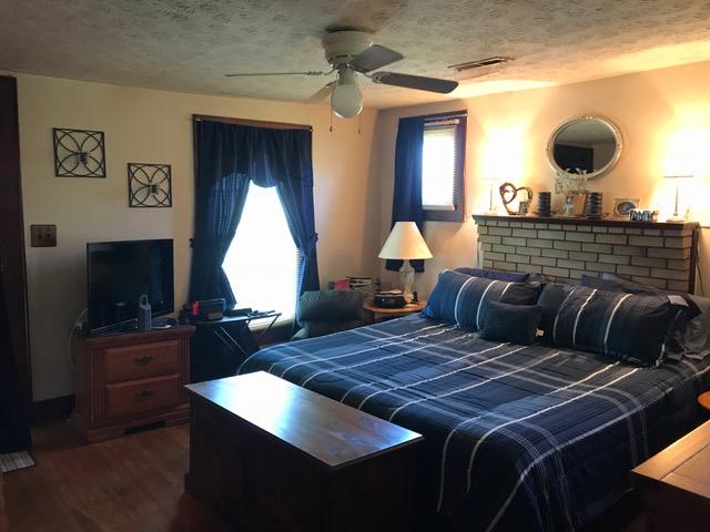607 Tate Trotter Road Powell, TN 37849 - Photo 6 of 10 IMG_9075