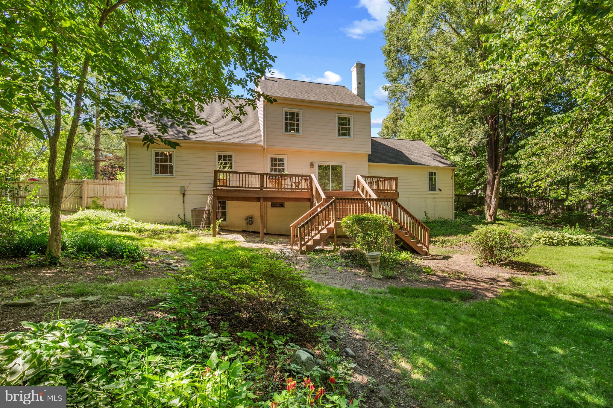 13848 Turnmore Road Silver Spring, MD 20906 - Photo 4 of 54
