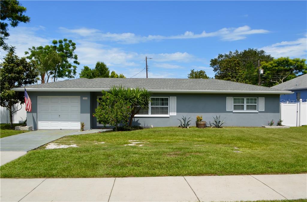 10200 Oakhurst Road Largo, FL 33774 - Photo 1 of 1 Gallery Image 1