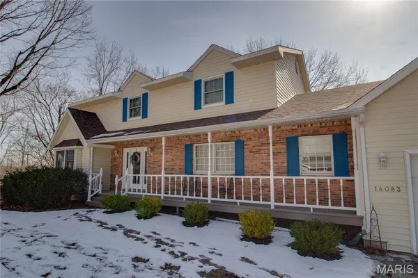 $335,000 | 14083 Aspen Drive, Carlinville, IL 62626