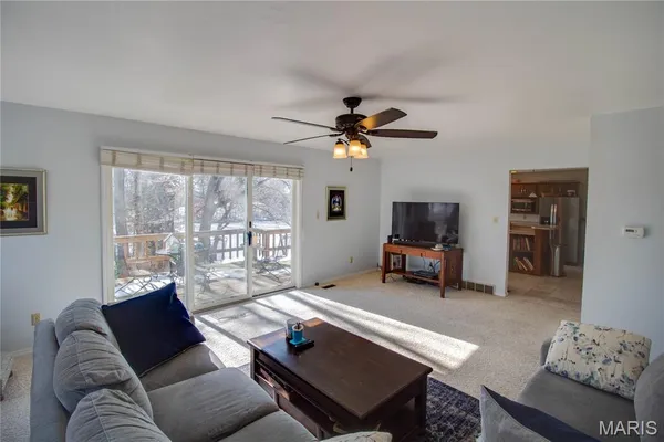 $335,000 | 14083 Aspen Drive, Carlinville, IL 62626