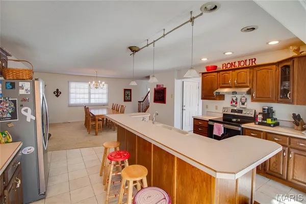 $335,000 | 14083 Aspen Drive, Carlinville, IL 62626