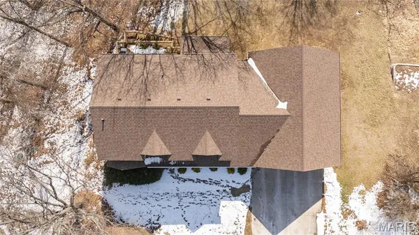 $335,000 | 14083 Aspen Drive, Carlinville, IL 62626