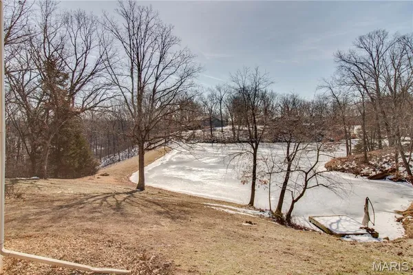 $335,000 | 14083 Aspen Drive, Carlinville, IL 62626