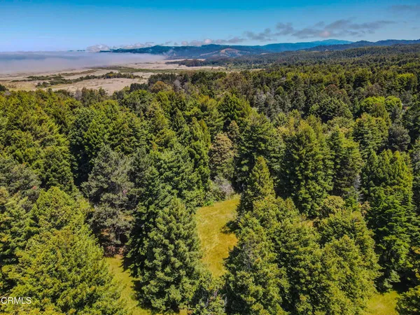 $595,000 | 32700 Nameless Lane, Fort Bragg, CA 95437