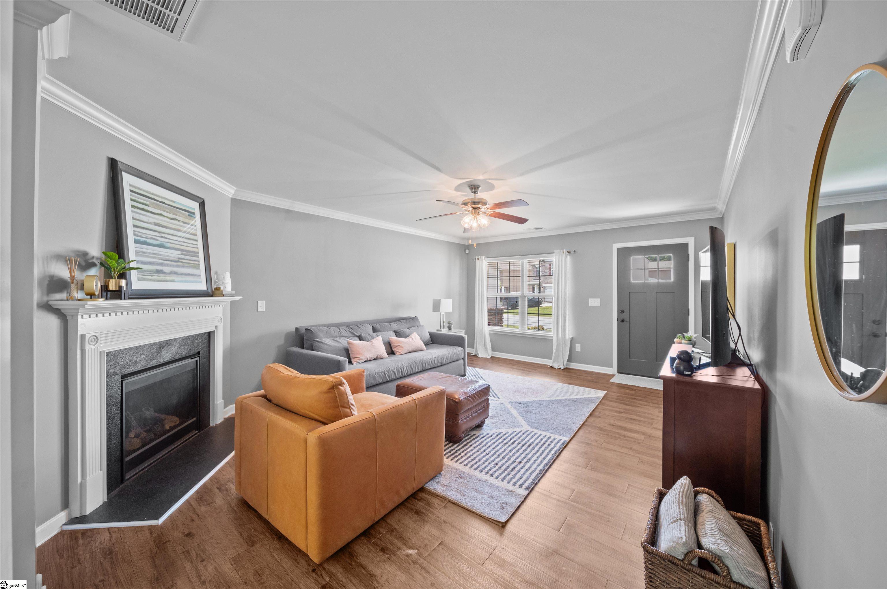 33 Ravencrest Drive Anderson, SC 29621 - Photo 4 of 25 Gallery Image 4