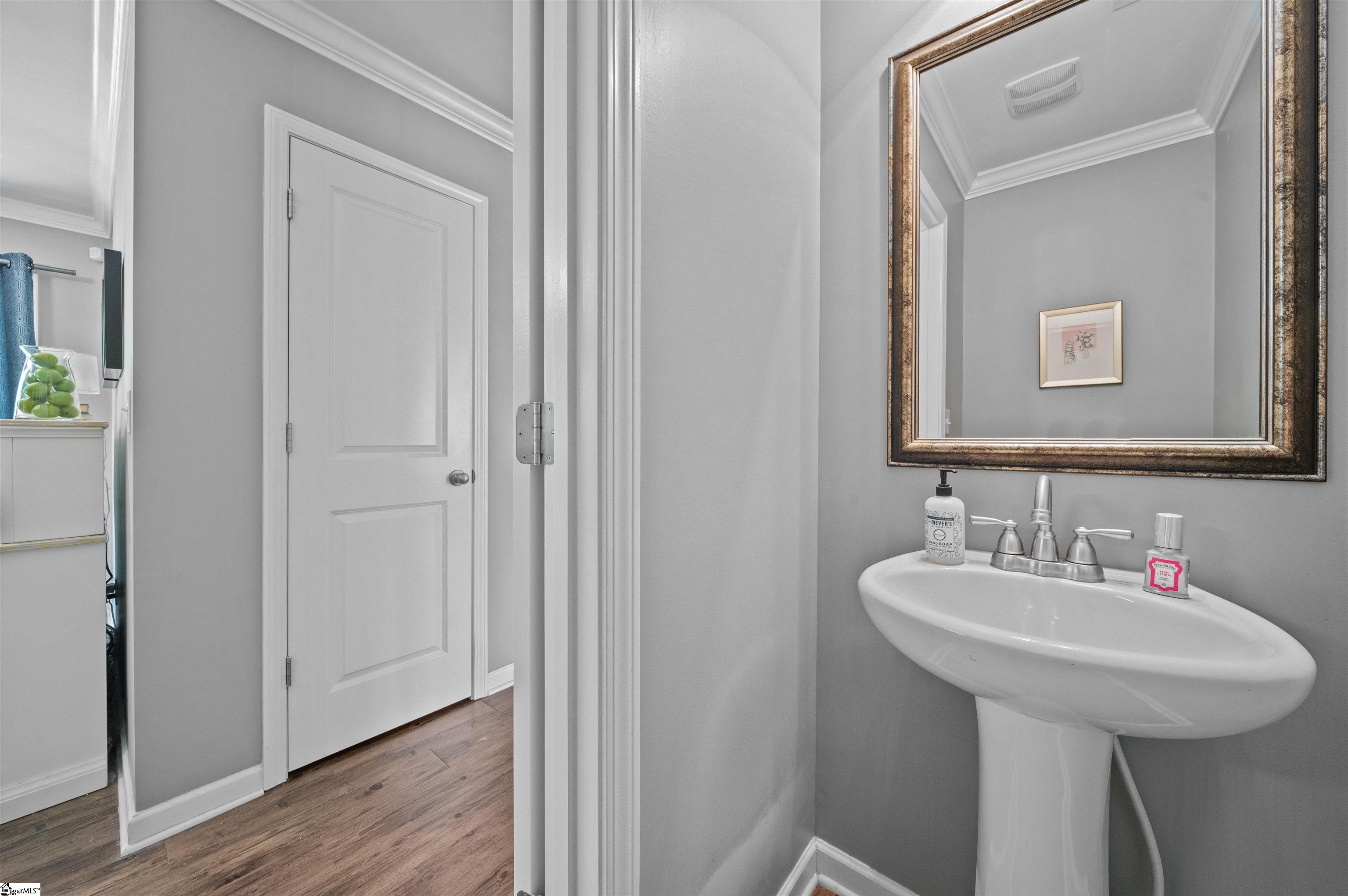 33 Ravencrest Drive Anderson, SC 29621 - Photo 9 of 25 Gallery Image 9