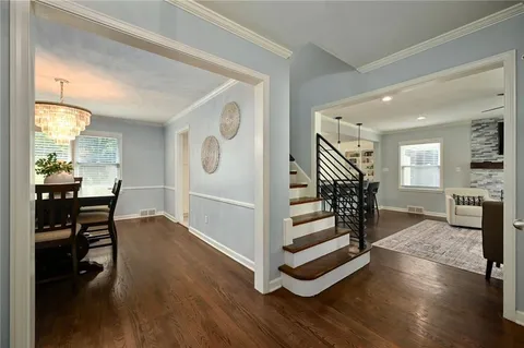 $649,000 | 5409 West 69th Terrace, Prairie Village, KS 66208