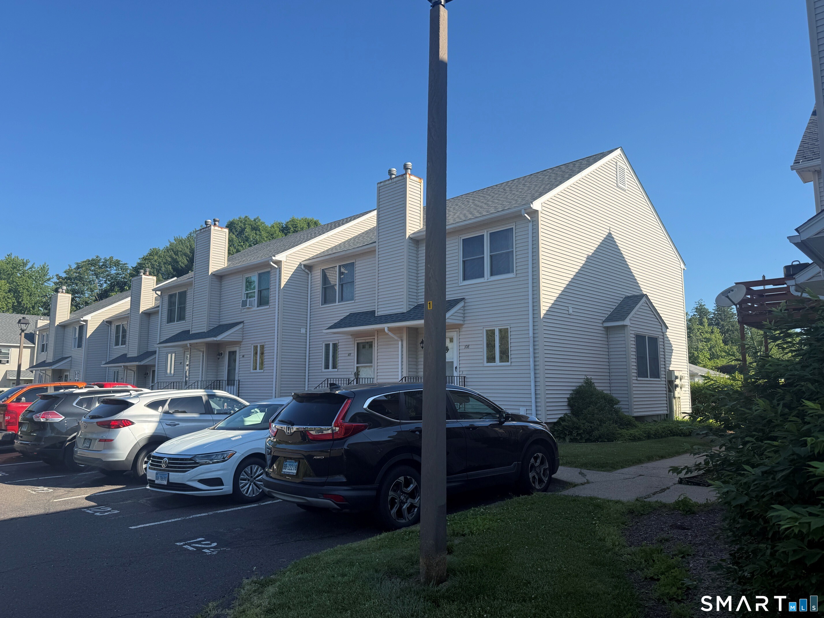 8-10 Broad Street, Unit 104 Meriden, CT 06450 - Photo 2 of 8