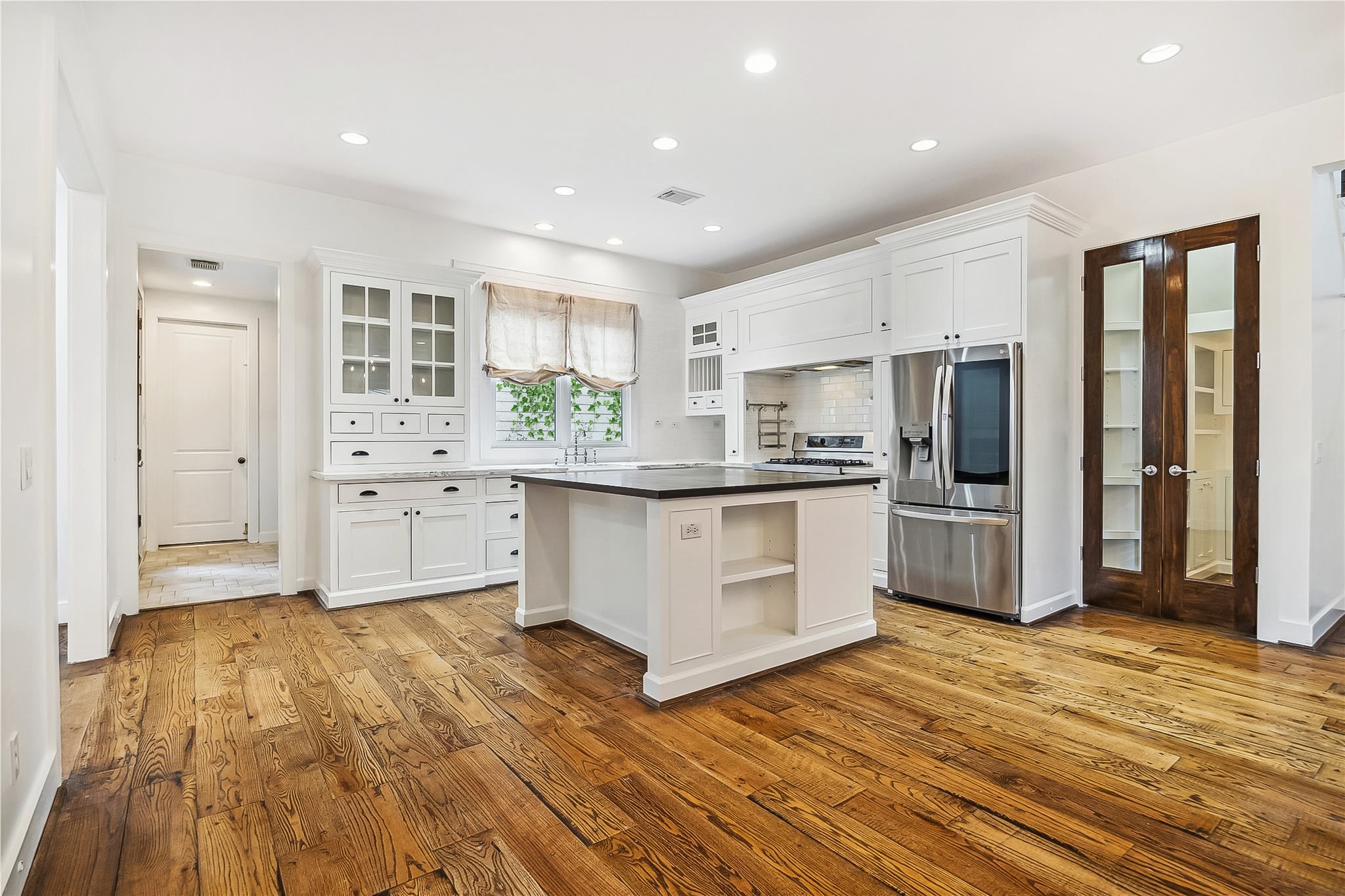 1238 West 22nd Street Houston, TX 77008 - Photo 7 of 39