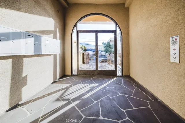 $649,000 | 1515 Grismer Avenue, Unit 302, Burbank, CA 91504