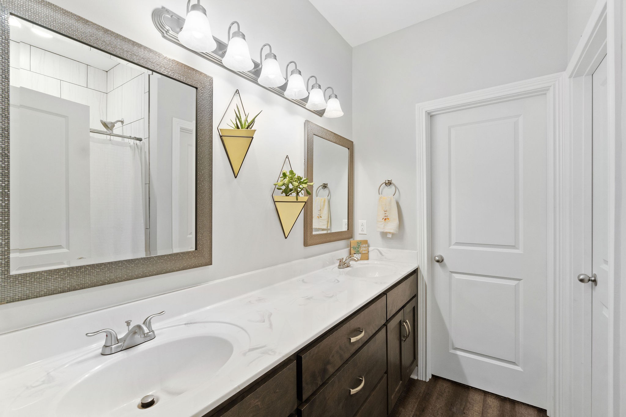 1892 Rains Road Clarksville, TN 37042 - Photo 22 of 31 Gallery Image 22