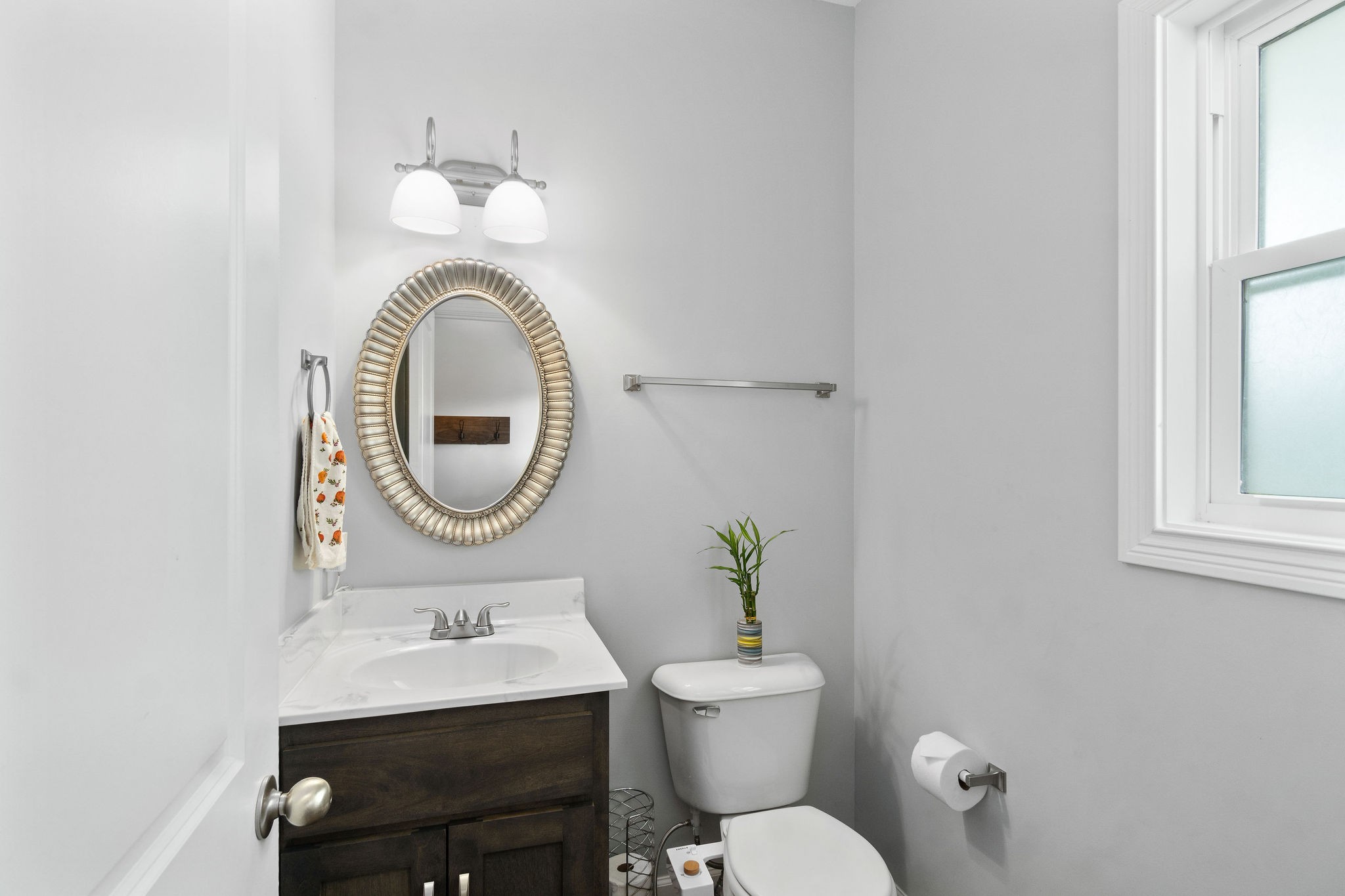 1892 Rains Road Clarksville, TN 37042 - Photo 4 of 31 Gallery Image 4