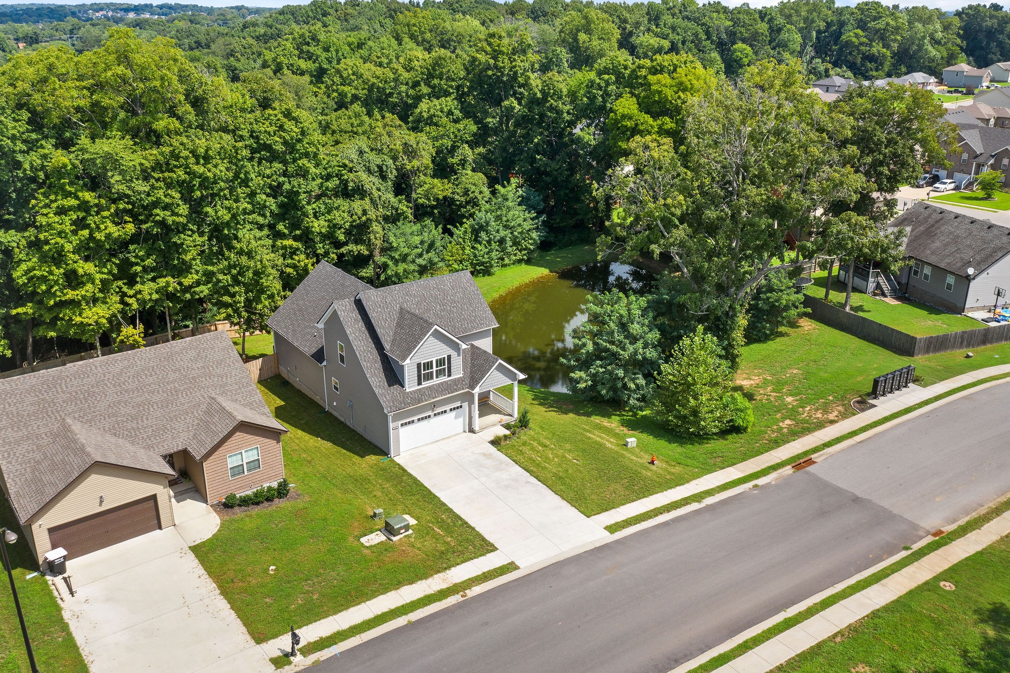 1892 Rains Road Clarksville, TN 37042 - Photo 31 of 31 Gallery Image 31