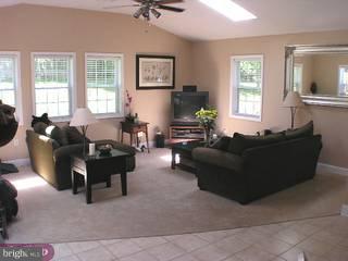 83 Conestoga Road Malvern, PA 19355 - Photo 4 of 6 Gallery Image 4