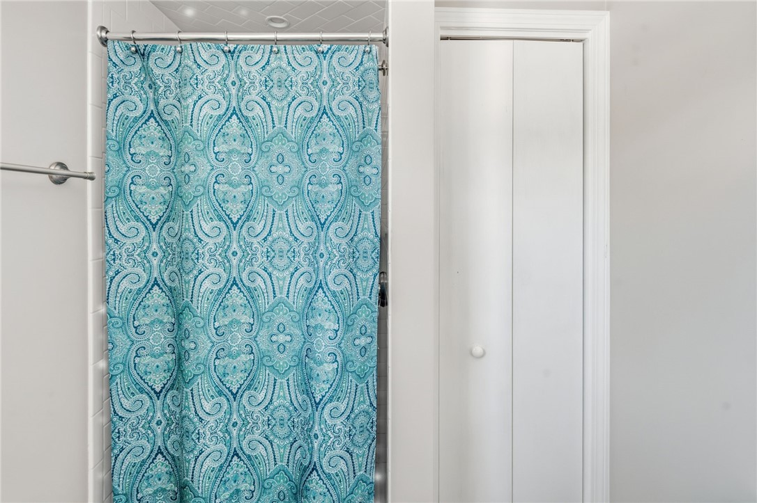 27 Benson Avenue Westerly, RI 02891 - Photo 22 of 44