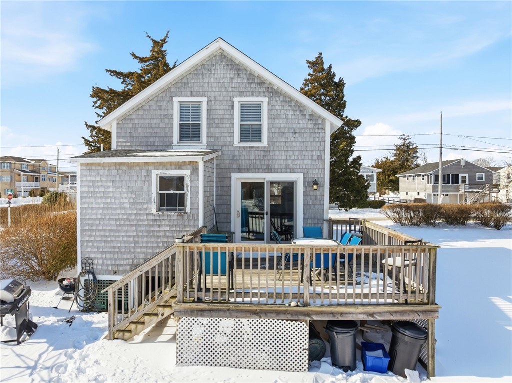 27 Benson Avenue Westerly, RI 02891 - Photo 35 of 44