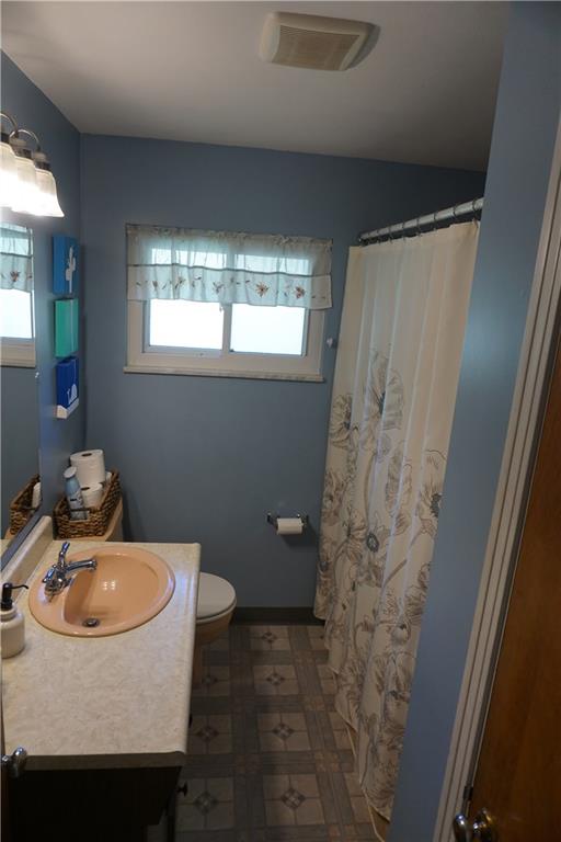 5323 Mifflin Road Pittsburgh, PA 15207 - Photo 15 of 22 Gallery Image 15
