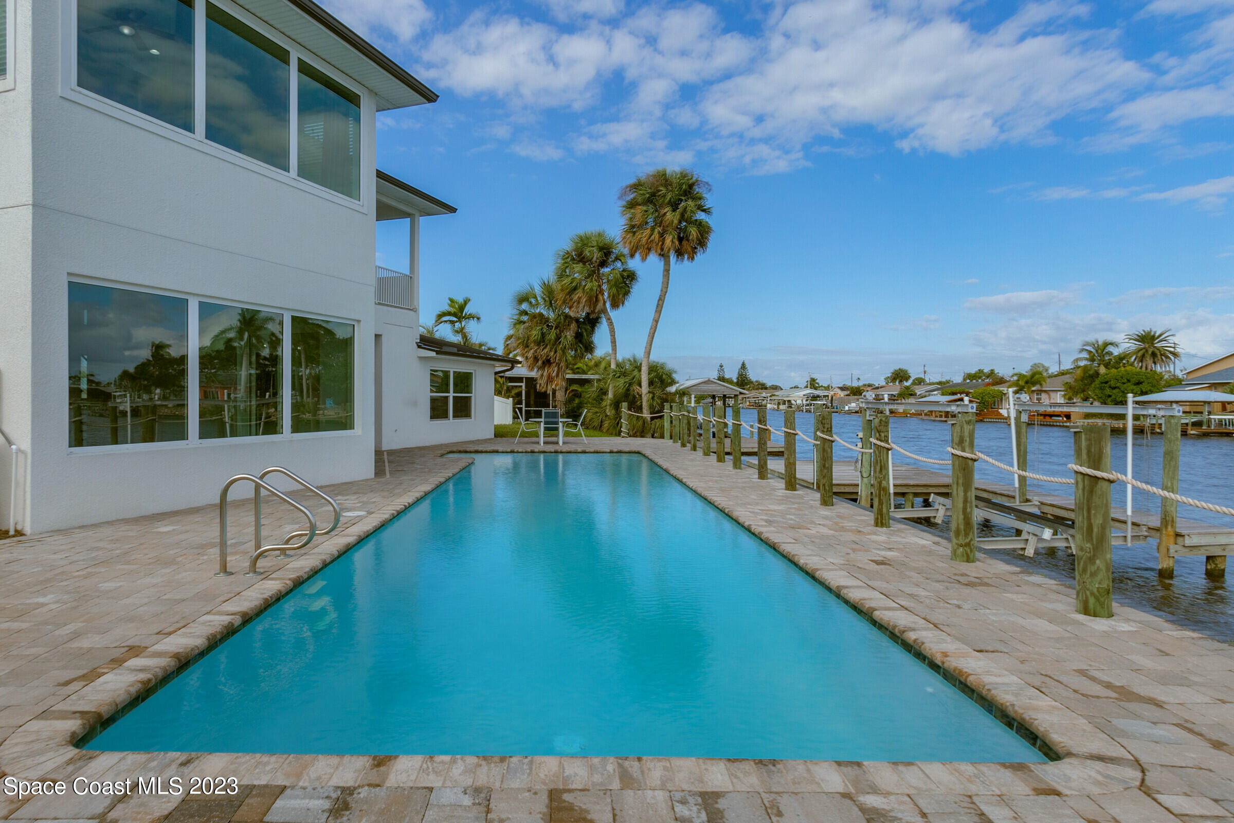 520 Riverside Avenue Merritt Island, FL 32953 - Photo 6 of 6 Oversized Pool