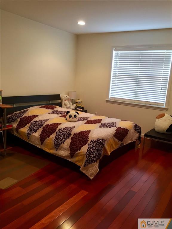 19 Chestnut Street Edison, NJ 08817 - Photo 8 of 17 Gallery Image 8