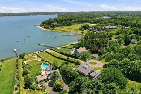 $4,799,000 | 7 Preston Lane, East Setauket, NY 11733