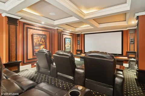 $1,349,000 | 2 Turnbury Court, Hawthorn Woods, IL 60047