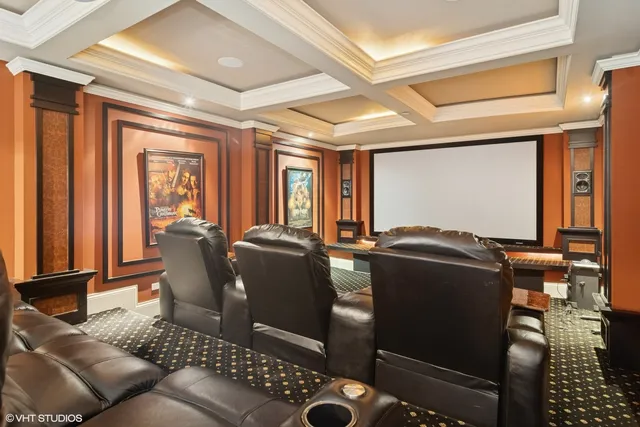 $1,349,000 | 2 Turnbury Court, Hawthorn Woods, IL 60047