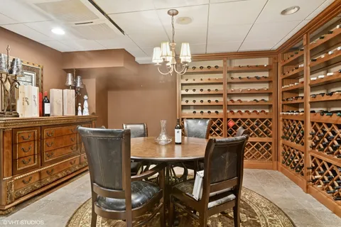 $1,349,000 | 2 Turnbury Court, Hawthorn Woods, IL 60047