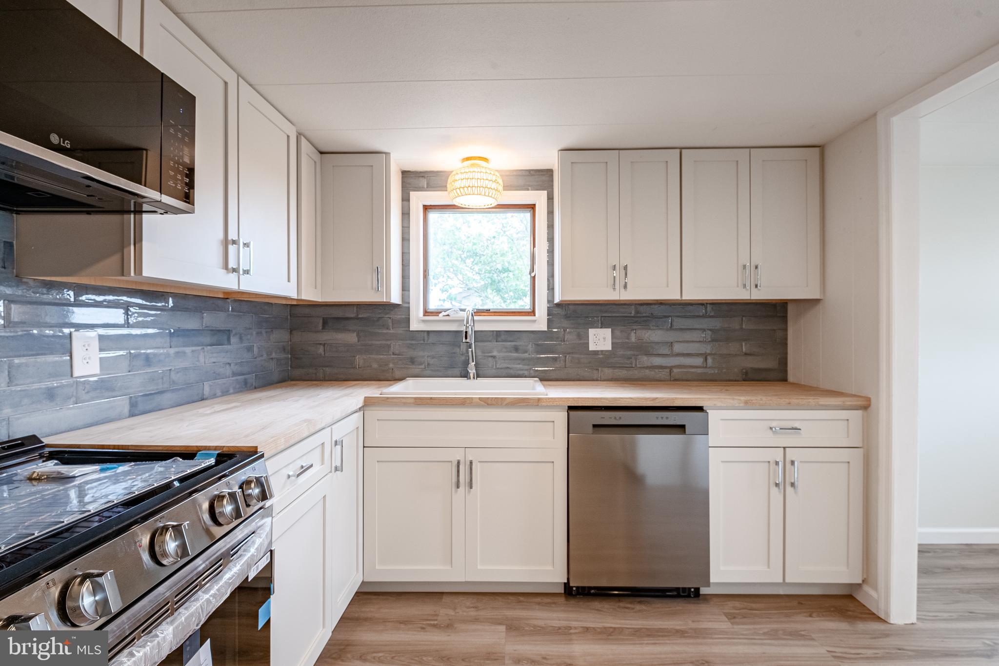 5861 Memorial Road Germansville, PA 18053 - Photo 9 of 25
