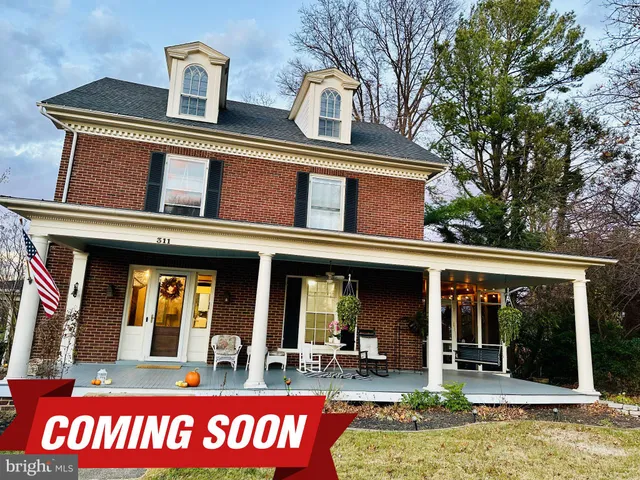 $4,400 | 311 West Main Street, Purcellville, VA 20132