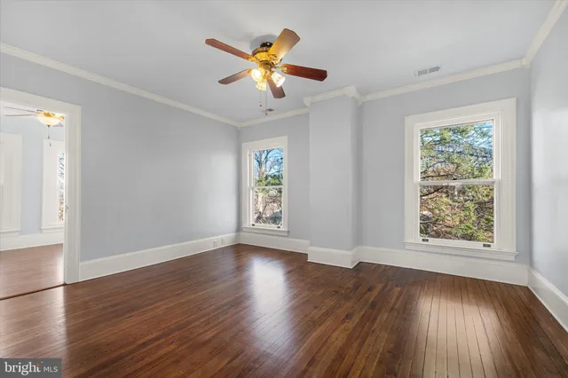 $4,400 | 311 West Main Street, Purcellville, VA 20132